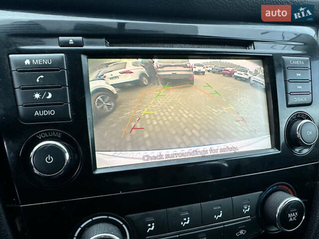 Белый Ниссан Rogue, объемом двигателя 2.5 л и пробегом 185 тыс. км за 10999 $, фото 11 на Automoto.ua