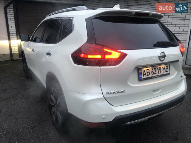 Белый Ниссан Rogue, объемом двигателя 2.49 л и пробегом 124 тыс. км за 17900 $, фото 12 на Automoto.ua