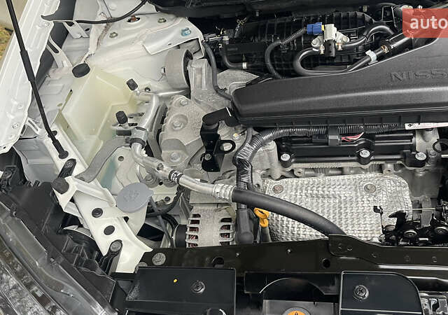 Белый Ниссан Rogue, объемом двигателя 0 л и пробегом 75 тыс. км за 17500 $, фото 29 на Automoto.ua