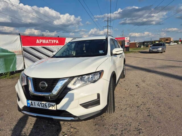 Ниссан Rogue 2018 в Виннице на Automoto.ua Белый Ниссан Rogue, объемом двигателя 2.5 л и пробегом 125 тыс. км за 15600 $, фото 3 на Automoto.ua