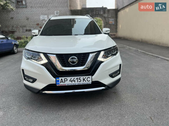 Білий Ніссан Rogue, об'ємом двигуна 2.49 л та пробігом 89 тис. км за 18700 $, фото 6 на Automoto.ua