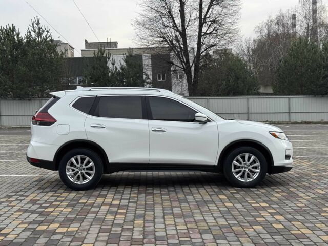Белый Ниссан Rogue, объемом двигателя 2.5 л и пробегом 113 тыс. км за 14999 $, фото 10 на Automoto.ua