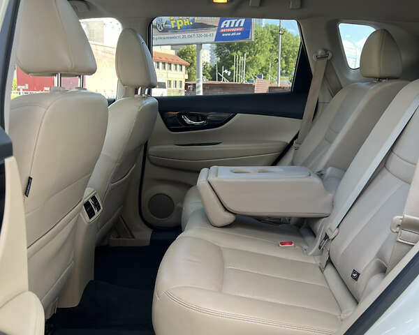 Білий Ніссан Rogue, об'ємом двигуна 2.5 л та пробігом 117 тис. км за 17800 $, фото 24 на Automoto.ua