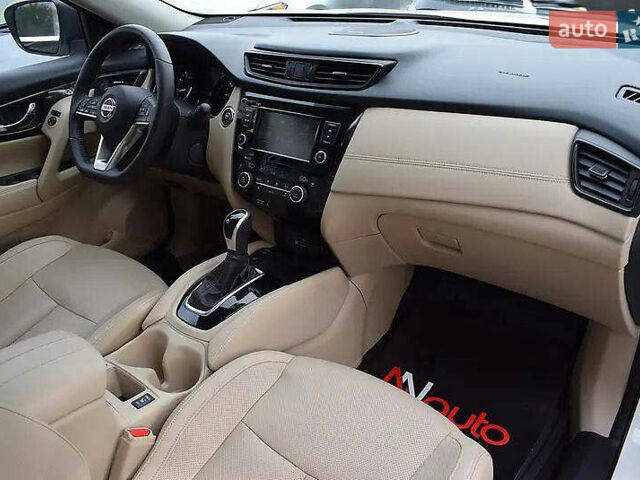 Білий Ніссан Rogue, об'ємом двигуна 2.49 л та пробігом 105 тис. км за 17500 $, фото 12 на Automoto.ua