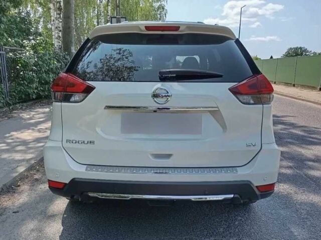 Білий Ніссан Rogue, об'ємом двигуна 2.5 л та пробігом 120 тис. км за 12000 $, фото 6 на Automoto.ua