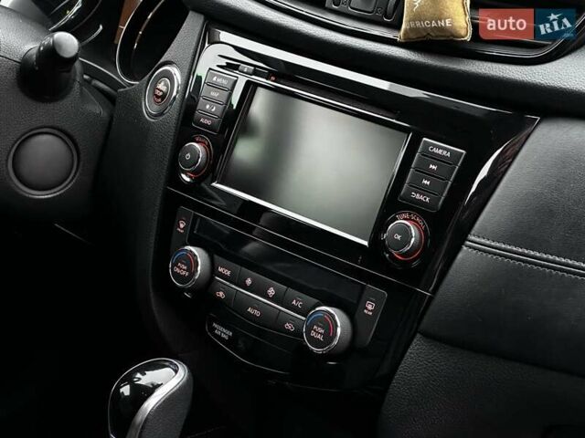 Белый Ниссан Rogue, объемом двигателя 2.49 л и пробегом 86 тыс. км за 20999 $, фото 46 на Automoto.ua