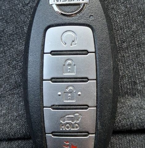 Белый Ниссан Rogue, объемом двигателя 0 л и пробегом 1 тыс. км за 16000 $, фото 1 на Automoto.ua