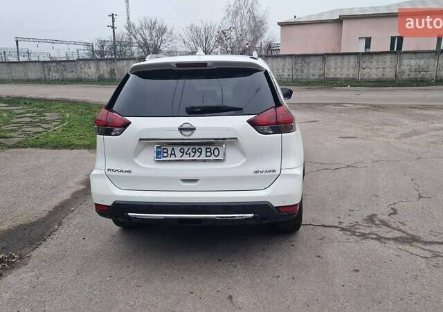 Белый Ниссан Rogue, объемом двигателя 2.49 л и пробегом 89 тыс. км за 16200 $, фото 15 на Automoto.ua