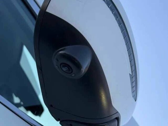 Белый Ниссан Rogue, объемом двигателя 2.5 л и пробегом 126 тыс. км за 14800 $, фото 8 на Automoto.ua