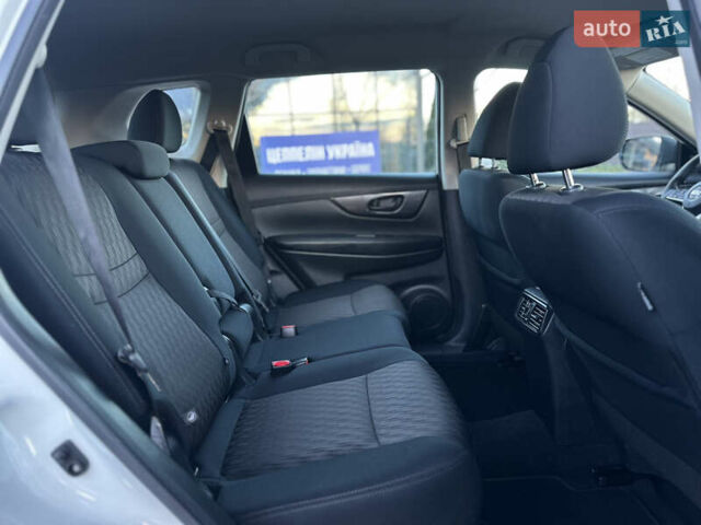 Білий Ніссан Rogue, об'ємом двигуна 2.49 л та пробігом 90 тис. км за 14200 $, фото 42 на Automoto.ua