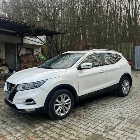 Белый Ниссан Rogue, объемом двигателя 2 л и пробегом 103 тыс. км за 11400 $, фото 2 на Automoto.ua