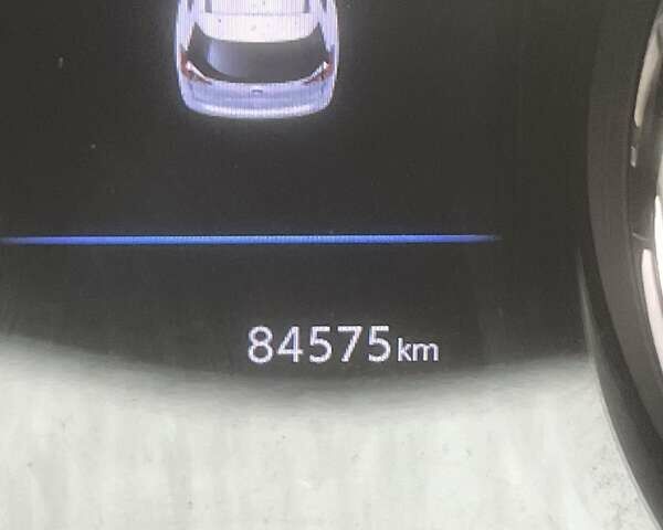 Белый Ниссан Rogue, объемом двигателя 2.49 л и пробегом 85 тыс. км за 15850 $, фото 5 на Automoto.ua