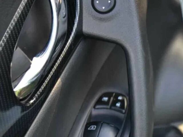 Белый Ниссан Rogue, объемом двигателя 2.5 л и пробегом 78 тыс. км за 12000 $, фото 17 на Automoto.ua