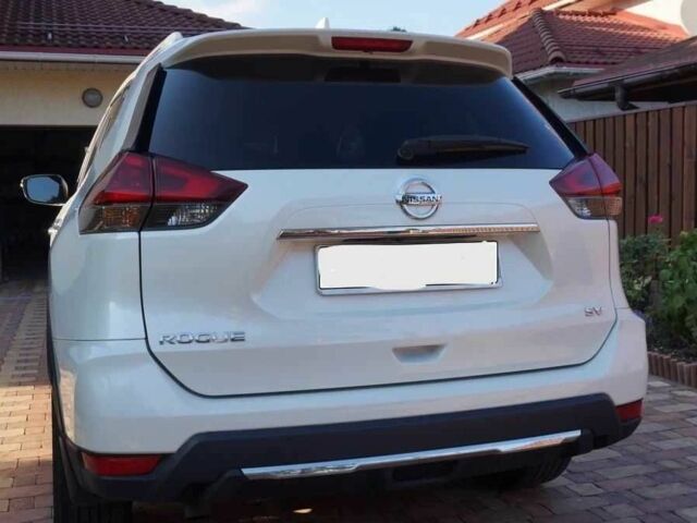 Белый Ниссан Rogue, объемом двигателя 2.5 л и пробегом 84 тыс. км за 14000 $, фото 8 на Automoto.ua