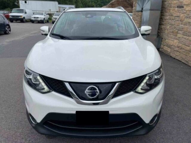 Білий Ніссан Rogue, об'ємом двигуна 2 л та пробігом 31 тис. км за 8000 $, фото 1 на Automoto.ua