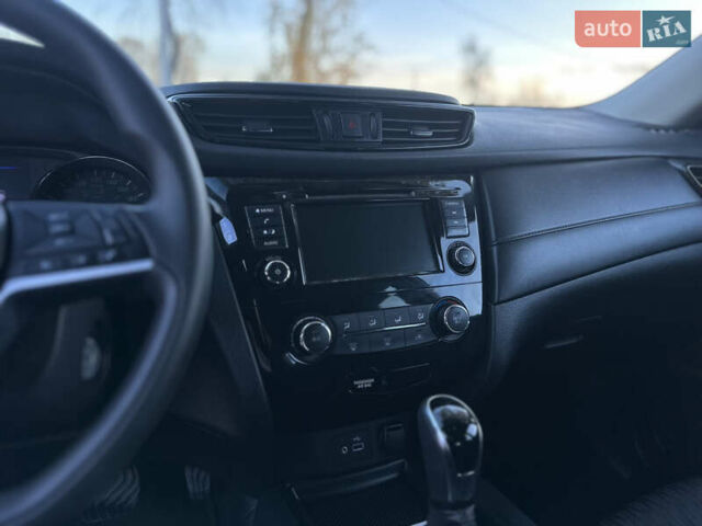 Білий Ніссан Rogue, об'ємом двигуна 2.49 л та пробігом 90 тис. км за 14200 $, фото 28 на Automoto.ua