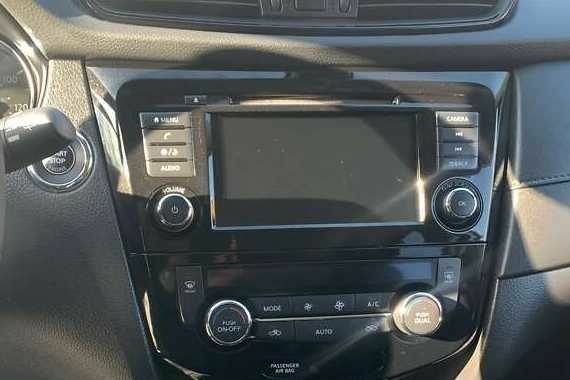 Белый Ниссан Rogue, объемом двигателя 2.5 л и пробегом 63 тыс. км за 12800 $, фото 7 на Automoto.ua