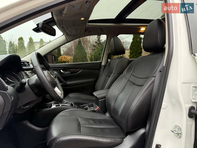 Белый Ниссан Rogue, объемом двигателя 2.49 л и пробегом 117 тыс. км за 17800 $, фото 15 на Automoto.ua