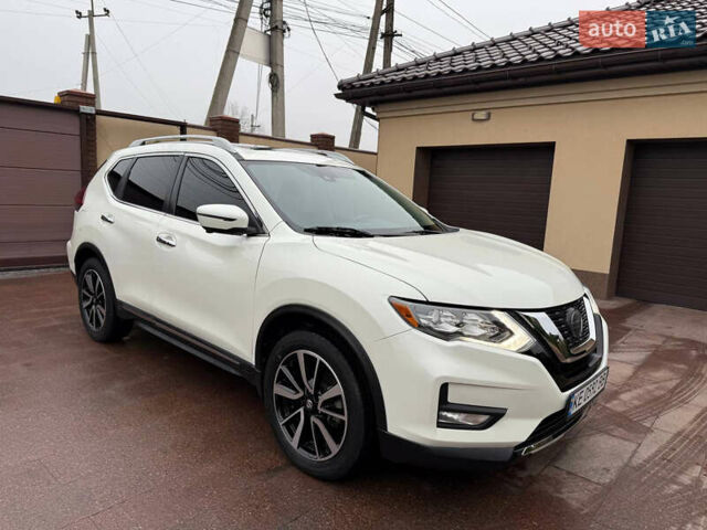 Белый Ниссан Rogue, объемом двигателя 2.49 л и пробегом 117 тыс. км за 17800 $, фото 1 на Automoto.ua