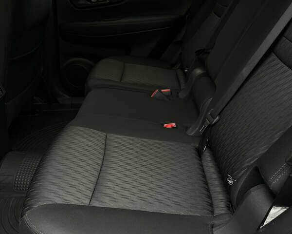 Белый Ниссан Rogue, объемом двигателя 2.5 л и пробегом 138 тыс. км за 13900 $, фото 43 на Automoto.ua