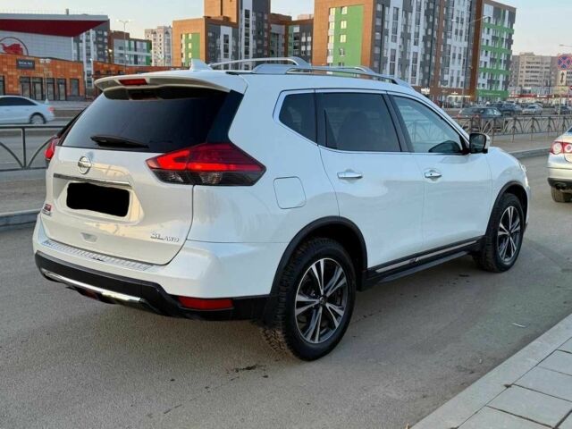 Белый Ниссан Rogue, объемом двигателя 2.5 л и пробегом 126 тыс. км за 14800 $, фото 1 на Automoto.ua