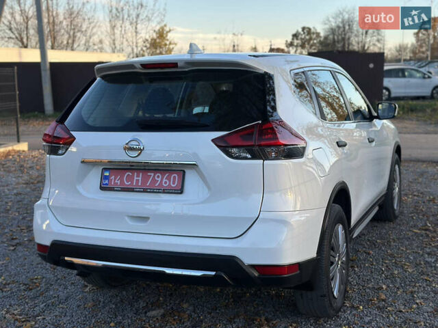 Білий Ніссан Rogue, об'ємом двигуна 2.49 л та пробігом 90 тис. км за 14200 $, фото 9 на Automoto.ua