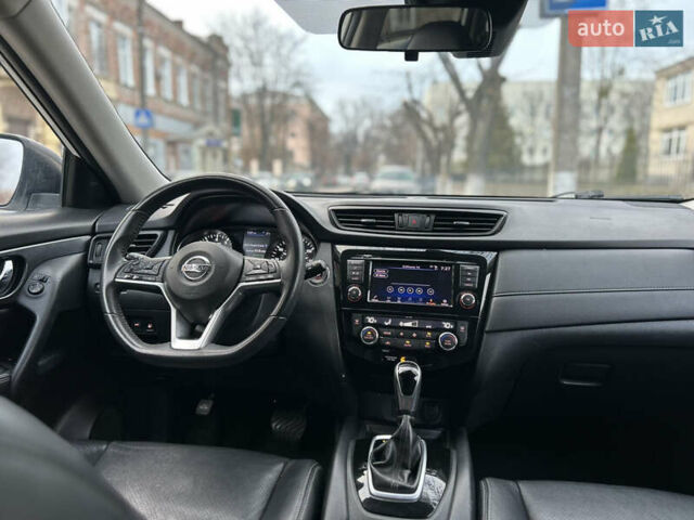 Белый Ниссан Rogue, объемом двигателя 2.49 л и пробегом 164 тыс. км за 14500 $, фото 13 на Automoto.ua
