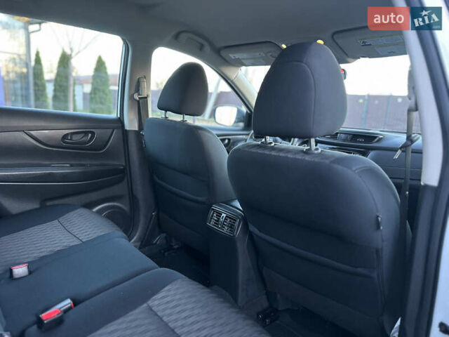 Білий Ніссан Rogue, об'ємом двигуна 2.49 л та пробігом 90 тис. км за 14200 $, фото 41 на Automoto.ua