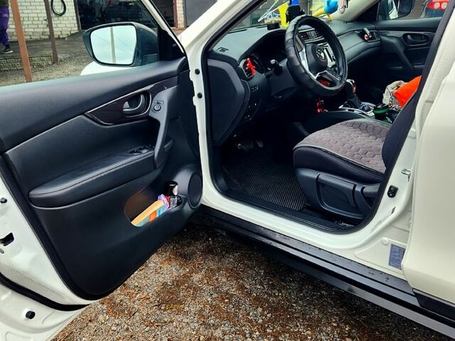 Білий Ніссан Rogue, об'ємом двигуна 2.5 л та пробігом 41 тис. км за 16800 $, фото 4 на Automoto.ua