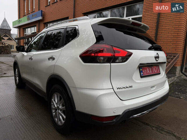 Белый Ниссан Rogue, объемом двигателя 2.5 л и пробегом 138 тыс. км за 13900 $, фото 18 на Automoto.ua
