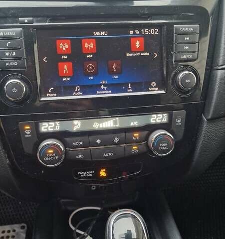 Белый Ниссан Rogue, объемом двигателя 2.49 л и пробегом 89 тыс. км за 16200 $, фото 2 на Automoto.ua