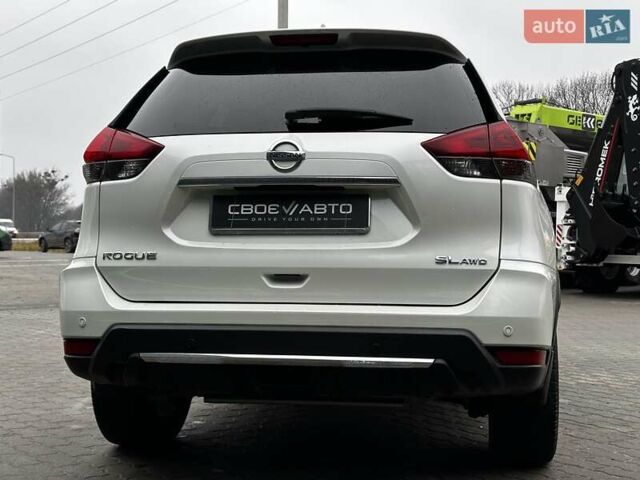 Белый Ниссан Rogue, объемом двигателя 2.49 л и пробегом 86 тыс. км за 20999 $, фото 8 на Automoto.ua