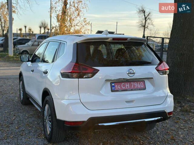 Білий Ніссан Rogue, об'ємом двигуна 2.49 л та пробігом 90 тис. км за 14200 $, фото 14 на Automoto.ua