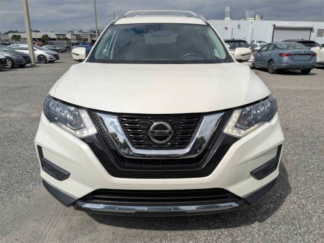 Белый Ниссан Rogue, объемом двигателя 2.5 л и пробегом 48 тыс. км за 12500 $, фото 1 на Automoto.ua