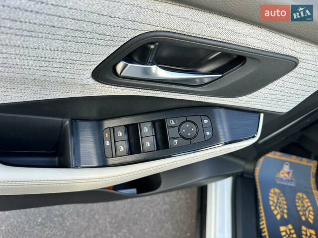 Білий Ніссан Rogue, об'ємом двигуна 2.49 л та пробігом 94 тис. км за 21499 $, фото 45 на Automoto.ua