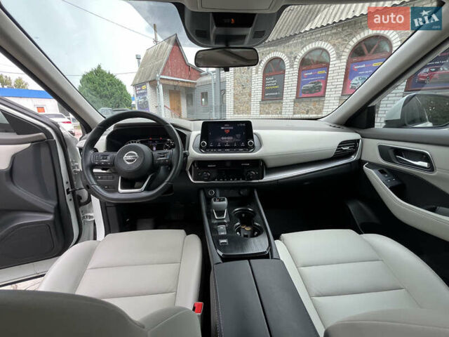 Белый Ниссан Rogue, объемом двигателя 2.49 л и пробегом 142 тыс. км за 21900 $, фото 11 на Automoto.ua