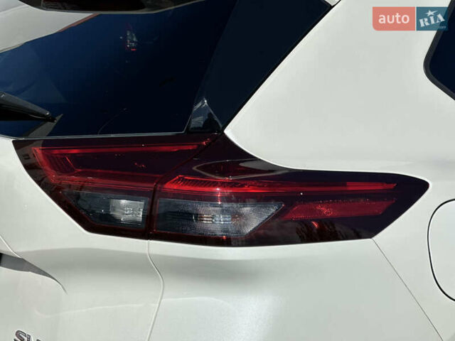 Білий Ніссан Rogue, об'ємом двигуна 2.49 л та пробігом 94 тис. км за 21499 $, фото 15 на Automoto.ua