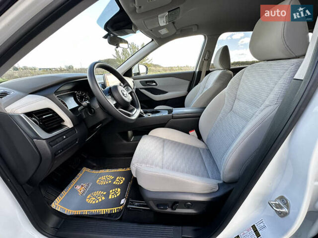 Білий Ніссан Rogue, об'ємом двигуна 2.49 л та пробігом 94 тис. км за 21499 $, фото 49 на Automoto.ua