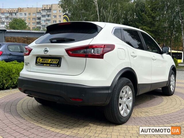 Белый Ниссан Rogue, объемом двигателя 2 л и пробегом 63 тыс. км за 17200 $, фото 6 на Automoto.ua
