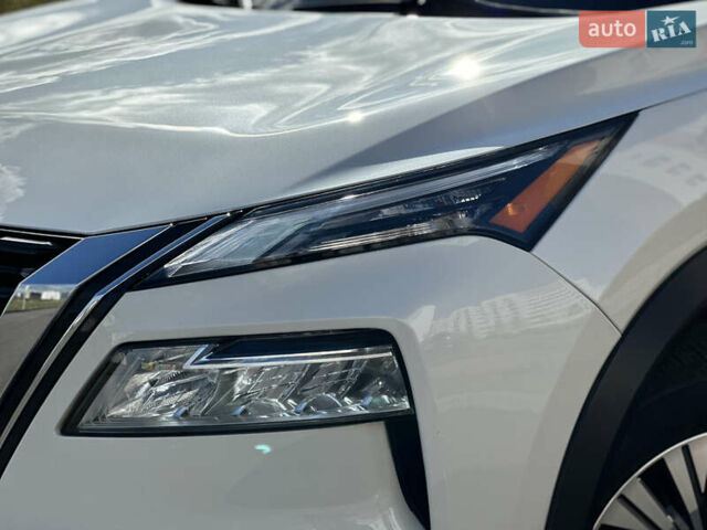 Білий Ніссан Rogue, об'ємом двигуна 2.49 л та пробігом 94 тис. км за 21499 $, фото 5 на Automoto.ua