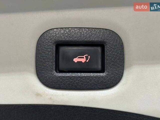 Белый Ниссан Rogue, объемом двигателя 2.5 л и пробегом 103 тыс. км за 16999 $, фото 22 на Automoto.ua