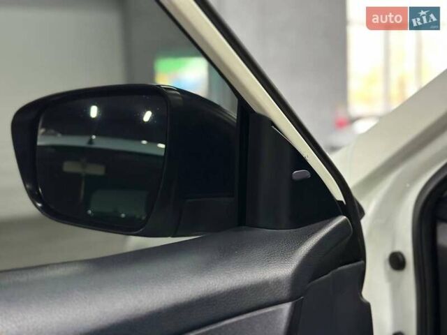 Белый Ниссан Rogue, объемом двигателя 2.5 л и пробегом 103 тыс. км за 16999 $, фото 15 на Automoto.ua