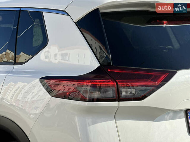 Білий Ніссан Rogue, об'ємом двигуна 2.49 л та пробігом 94 тис. км за 21499 $, фото 19 на Automoto.ua