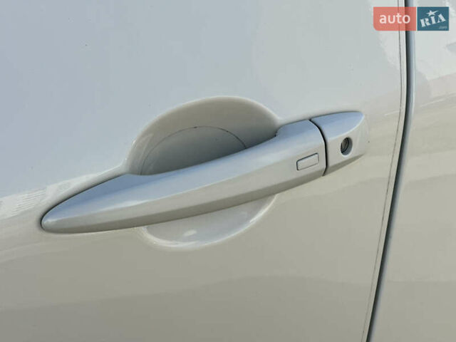 Білий Ніссан Rogue, об'ємом двигуна 2.49 л та пробігом 94 тис. км за 21499 $, фото 9 на Automoto.ua
