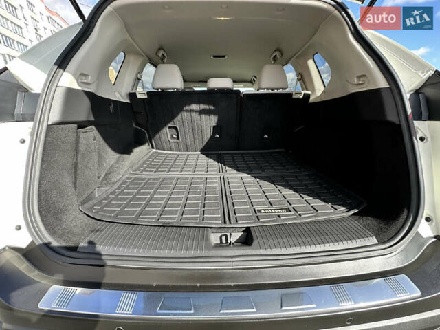 Білий Ніссан Rogue, об'ємом двигуна 2.49 л та пробігом 94 тис. км за 21499 $, фото 39 на Automoto.ua