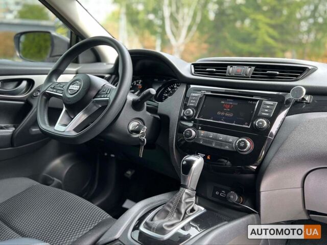 Белый Ниссан Rogue, объемом двигателя 2 л и пробегом 63 тыс. км за 17200 $, фото 9 на Automoto.ua