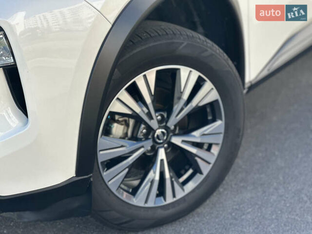 Білий Ніссан Rogue, об'ємом двигуна 2.49 л та пробігом 94 тис. км за 21499 $, фото 6 на Automoto.ua