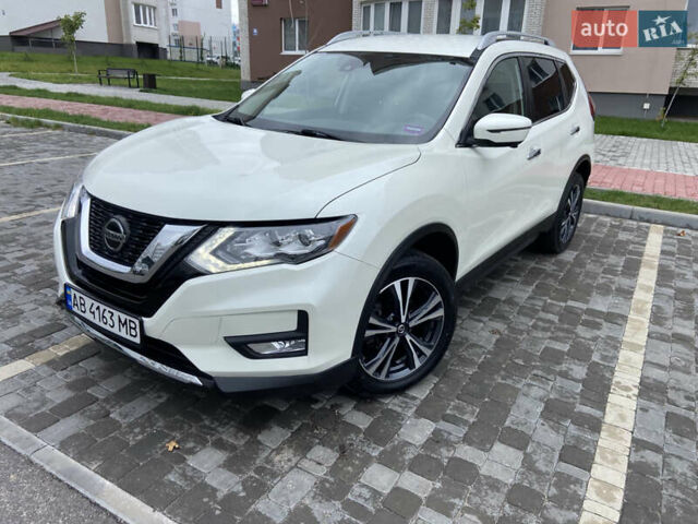 Білий Ніссан Rogue, об'ємом двигуна 2.49 л та пробігом 94 тис. км за 19600 $, фото 6 на Automoto.ua