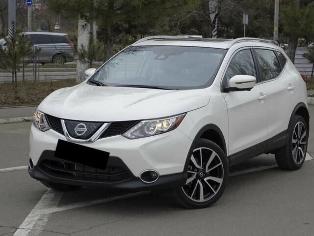 Белый Ниссан Rogue, объемом двигателя 2 л и пробегом 60 тыс. км за 11000 $, фото 1 на Automoto.ua