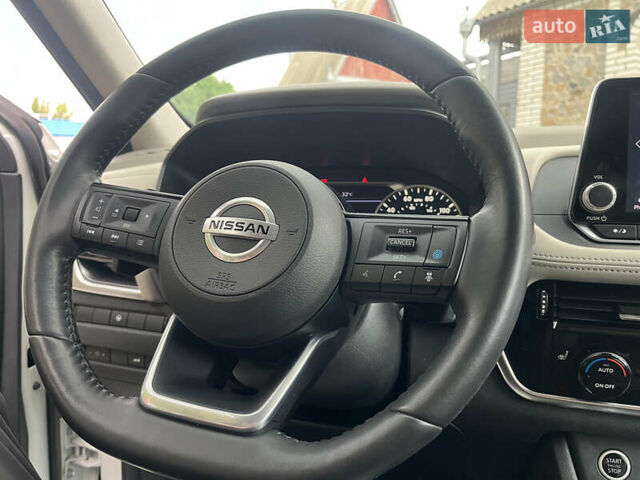 Белый Ниссан Rogue, объемом двигателя 2.49 л и пробегом 142 тыс. км за 21900 $, фото 29 на Automoto.ua